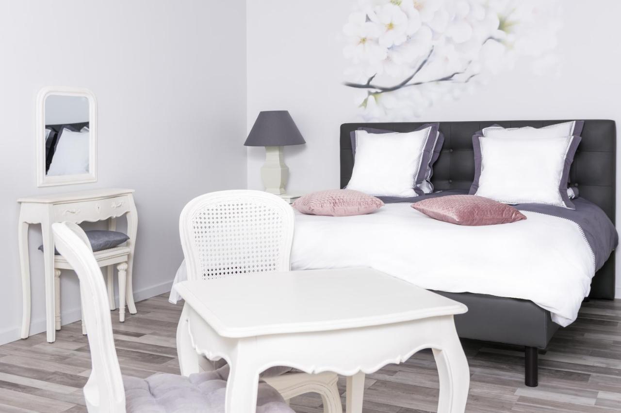 L'Attrap'Reves : Le Confort Hotelier, La Convivialite En Plus Ergersheim Exterior photo