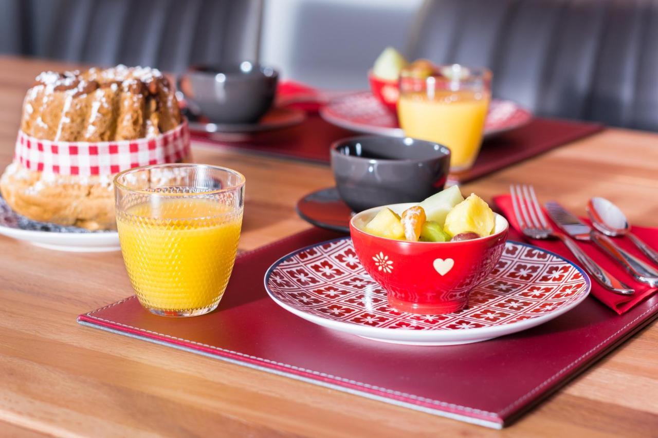 L'Attrap'Reves : Le Confort Hotelier, La Convivialite En Plus Ergersheim Exterior photo